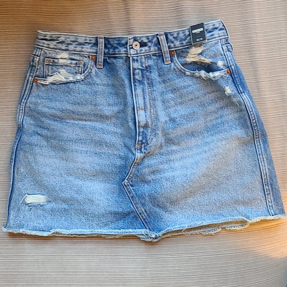 Abercrombie & Fitch denim skirt